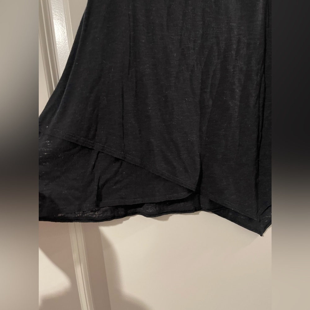Lululemon Tank - Picture 2 of 4